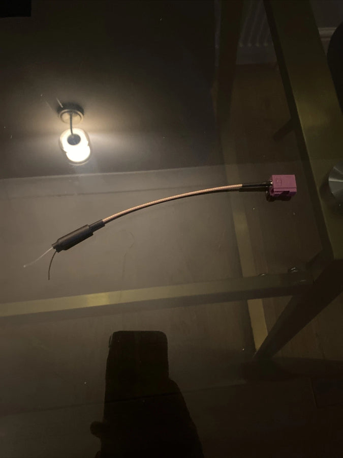 Fakara Wifi Antenna for BMW Entry EVO or BMW EVO wireless CarPlay ID5 ID6